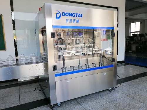 食用油灌裝機因細節而受歡迎，山東東泰為其助力
